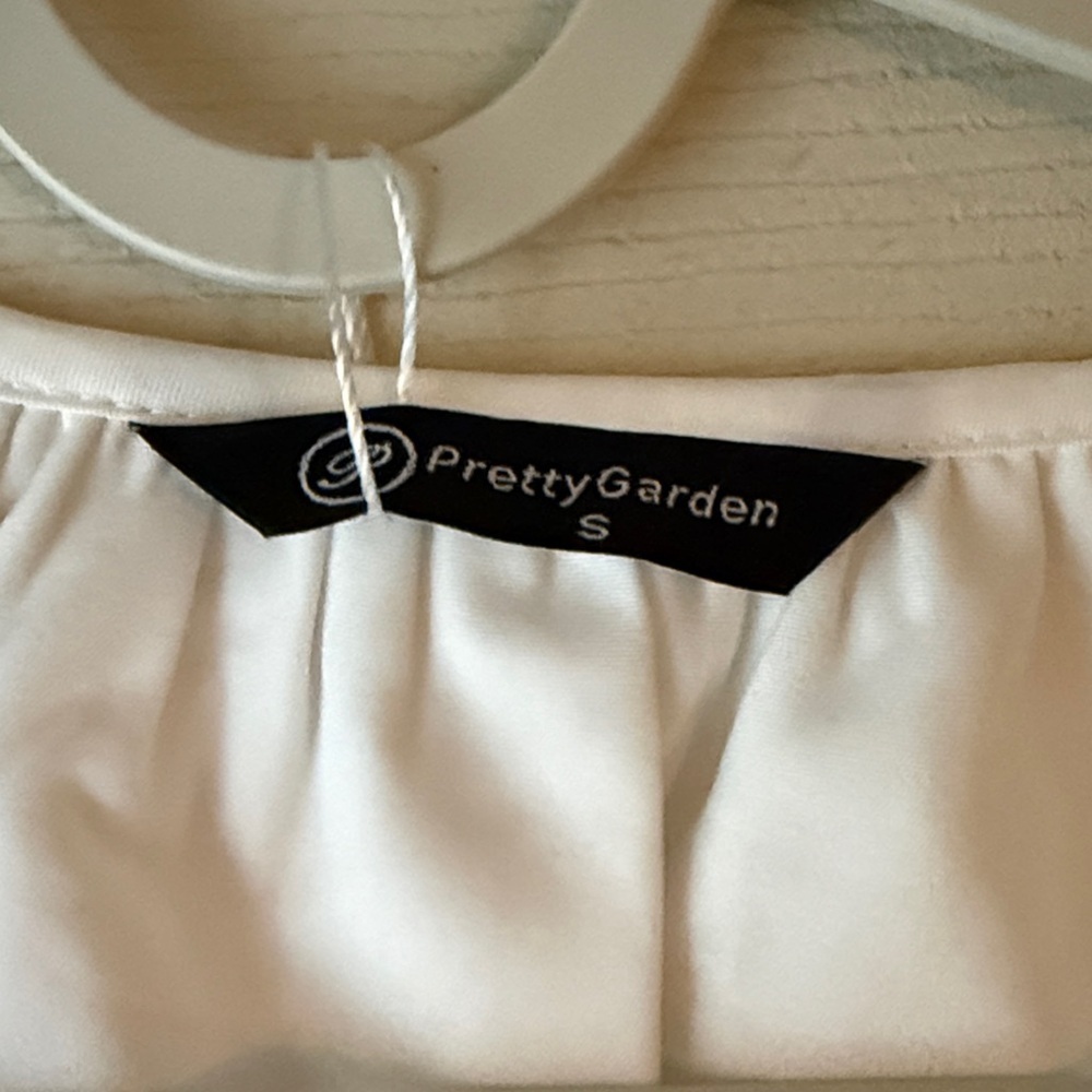 Chic White Mini Dress for Women - Picture 2 of 6